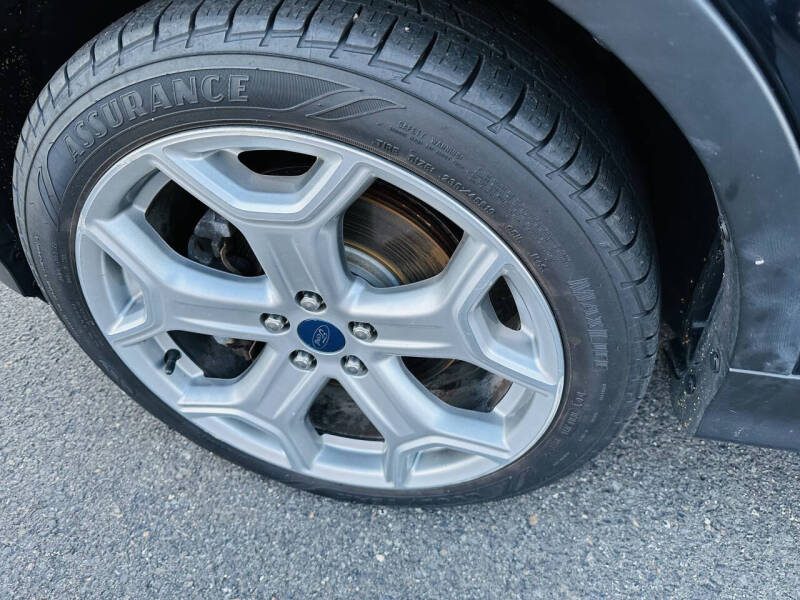 2019 Ford Escape Titanium