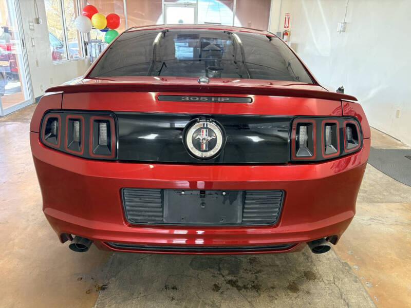 2014 Ford Mustang V6