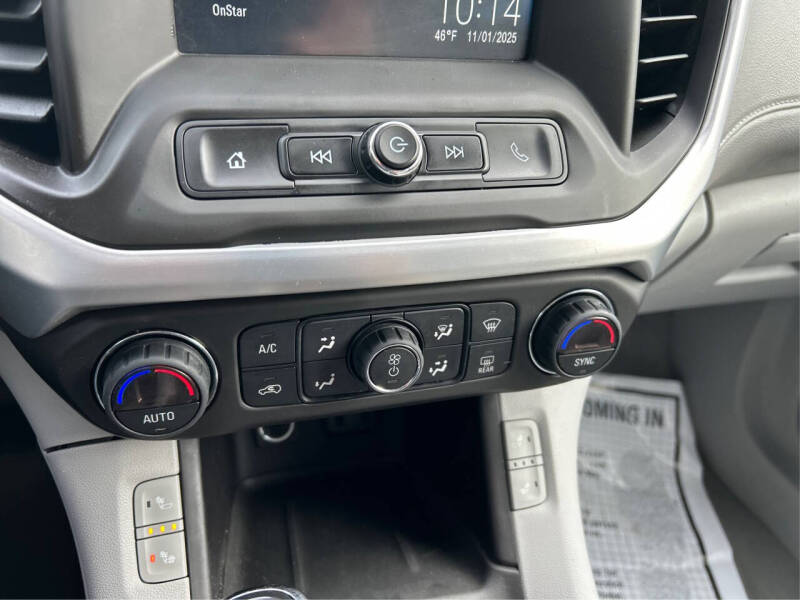 2018 GMC Acadia SLE-2