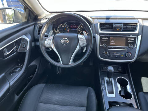 2017 Nissan Altima 2.5 SR