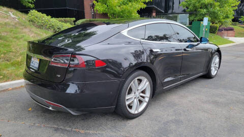 2015 Tesla Model S 70