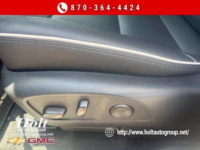 2024 GMC Acadia Denali