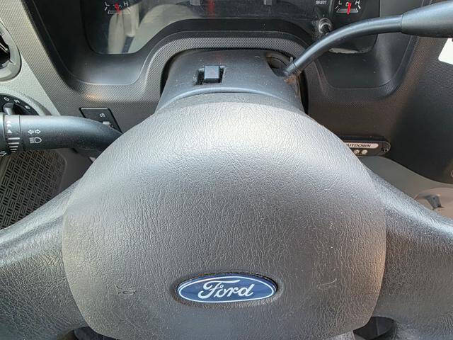 2017 Ford E-Series