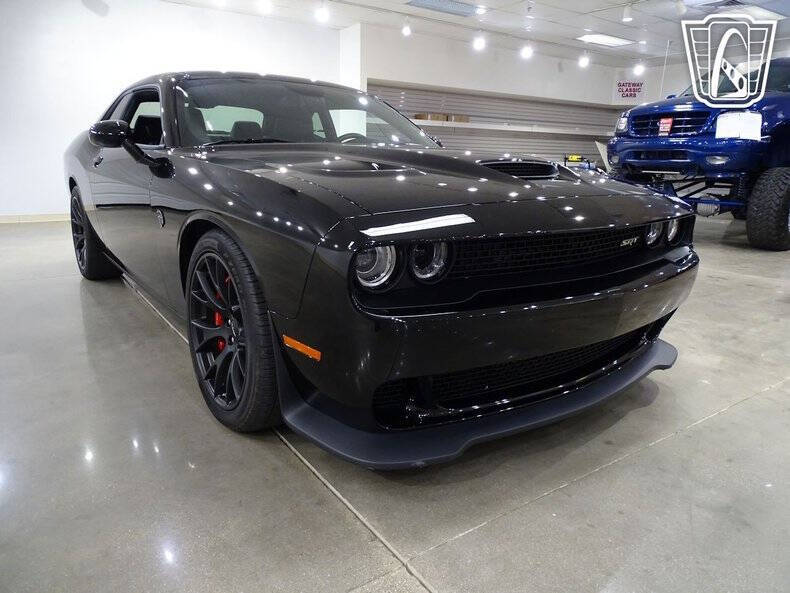 2015 Dodge Challenger SRT Hellcat