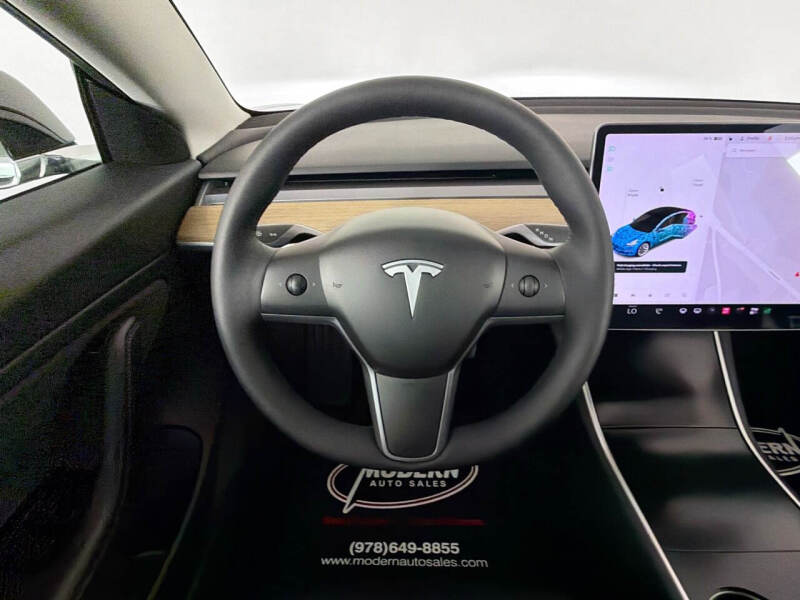 2019 Tesla Model 3 Standard Range Plus