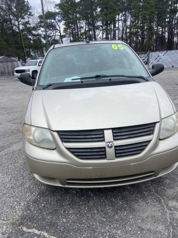 2005 Dodge Grand Caravan SE