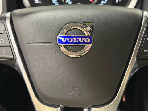 2016 Volvo V60 Cross Country T5