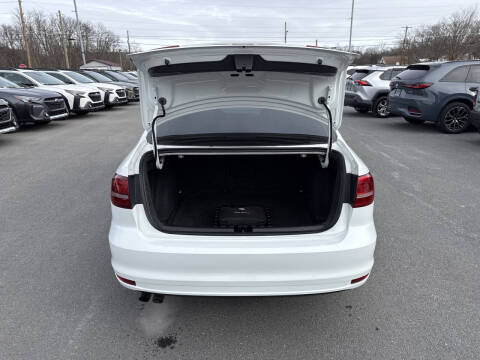 2018 Volkswagen Jetta 1.8T SE Sport