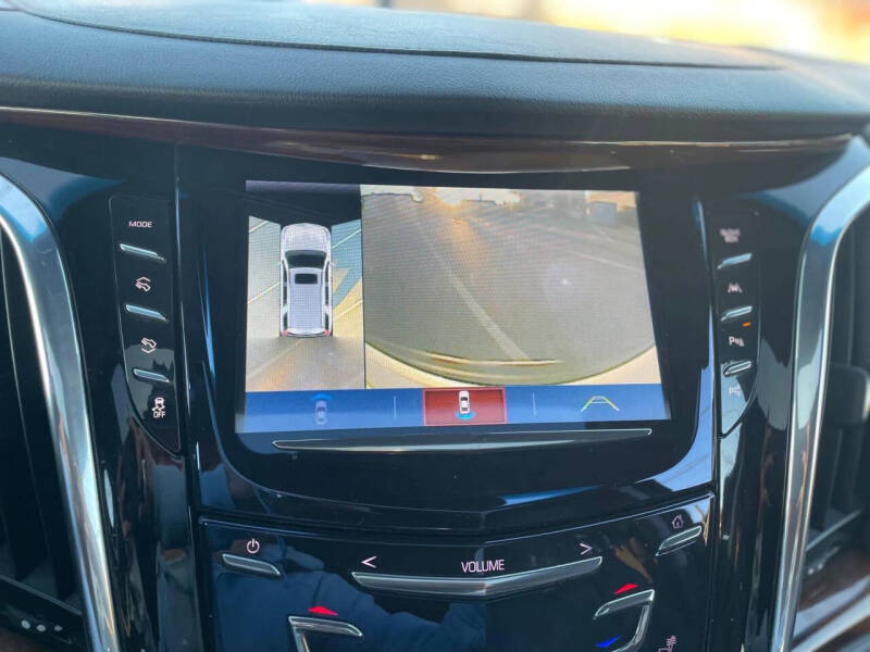 2017 Cadillac Escalade Premium Luxury