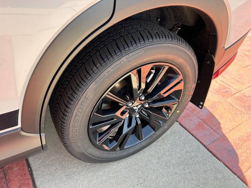 2024 Mitsubishi Eclipse Cross LE