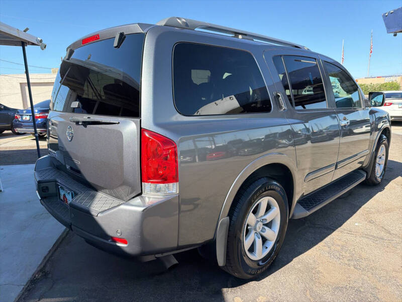 2015 Nissan Armada SV