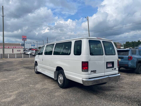 2014 Ford E-Series E-350 SD XLT