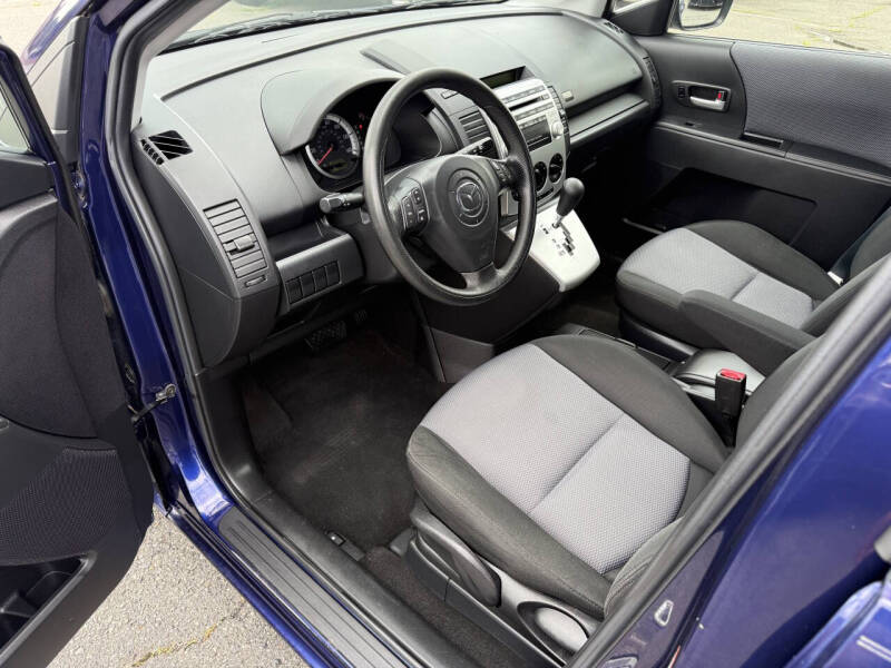 2006 Mazda MAZDA5 Sport