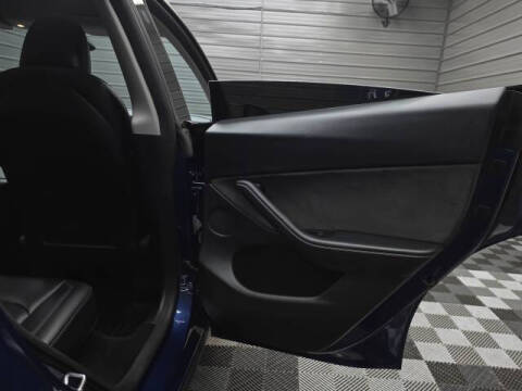2024 Tesla Model Y Performance