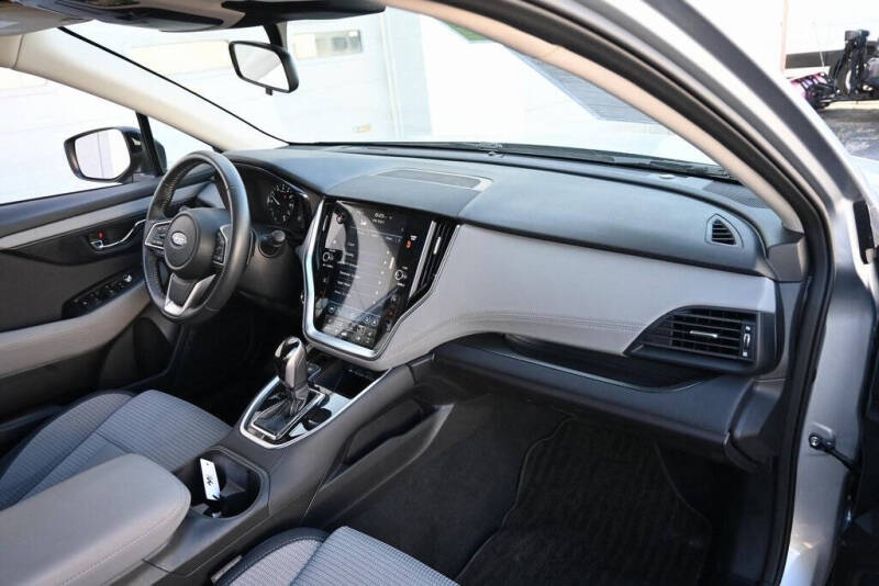 2023 Subaru Outback Premium