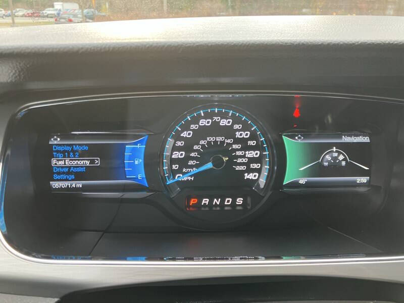 2017 Ford Taurus SEL