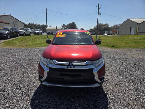 2016 Mitsubishi Outlander for sale at Auto Guarantee, LLC in Eunice LA