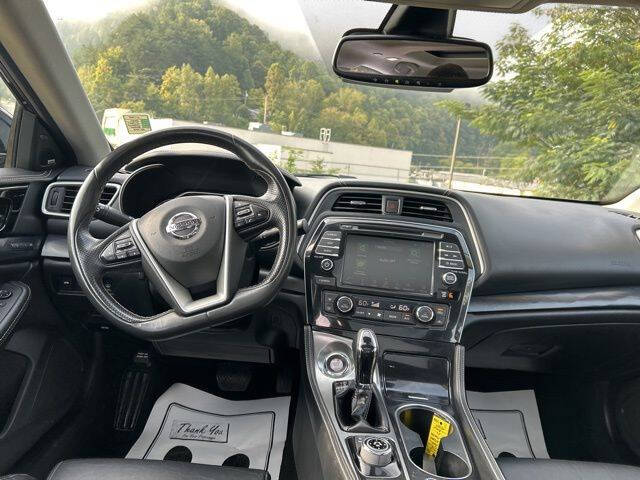 2021 Nissan Maxima