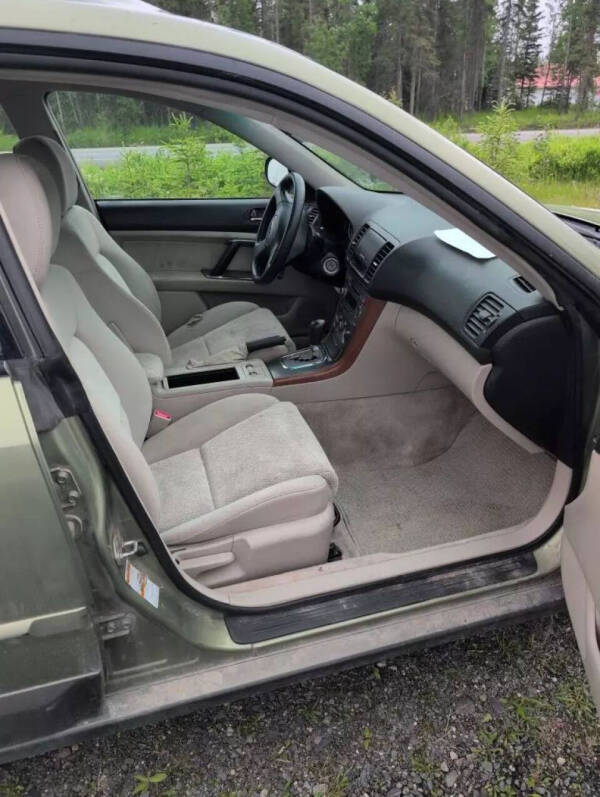 2005 Subaru Outback 2.5i