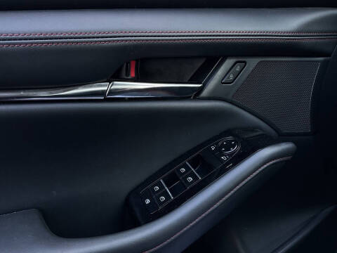 2025 Mazda Mazda3 Sedan 2.5 S Carbon Edition