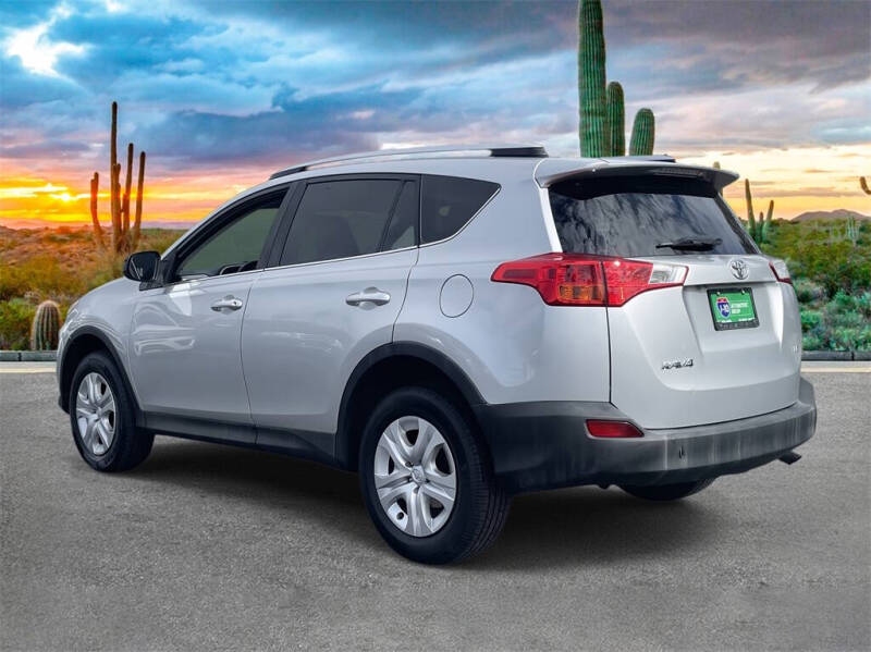 2013 Toyota RAV4 LE