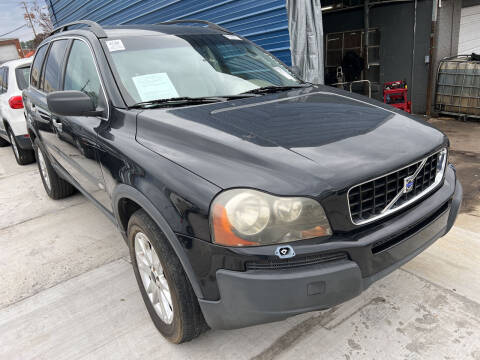 2003 Volvo XC90 for sale at Diana Rico LLC in Dalton GA