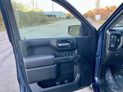 2020 Chevrolet Silverado 1500 Custom