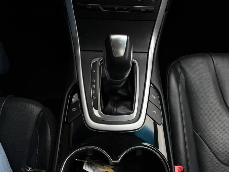 2015 Ford Edge Titanium