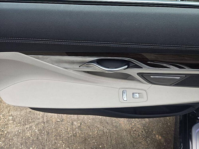 2018 BMW 7 Series 740i