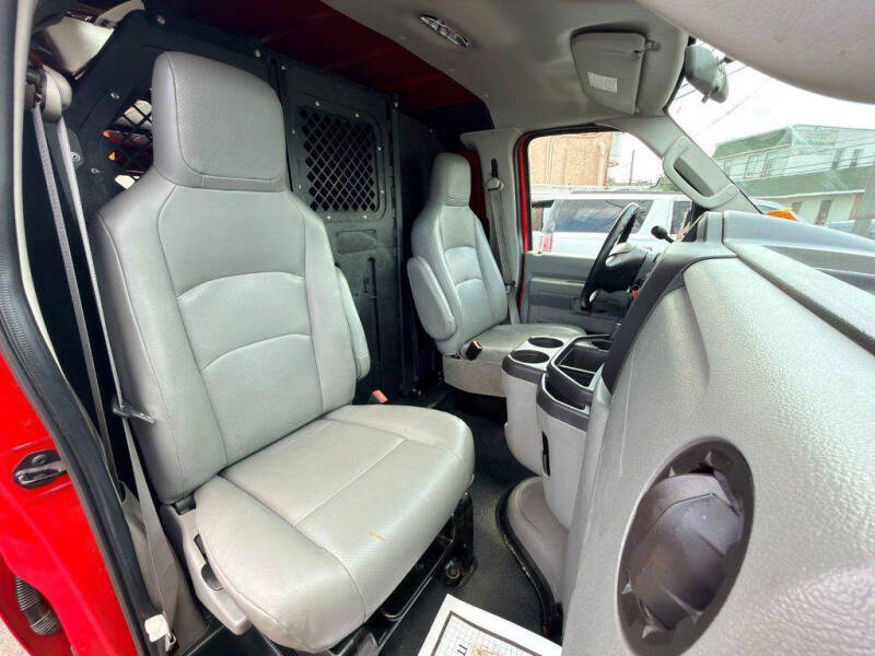 2012 Ford E-Series E-150
