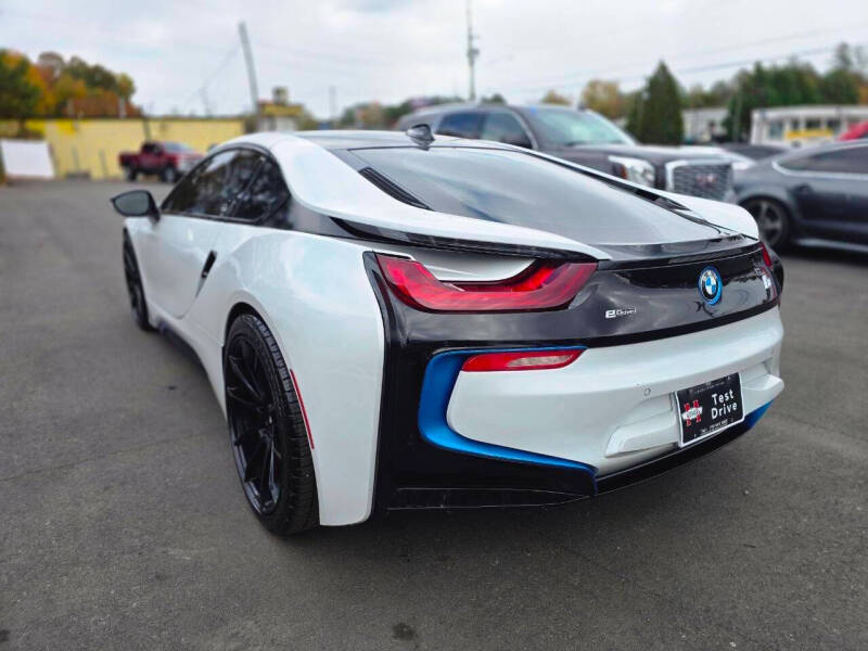 2016 BMW i8