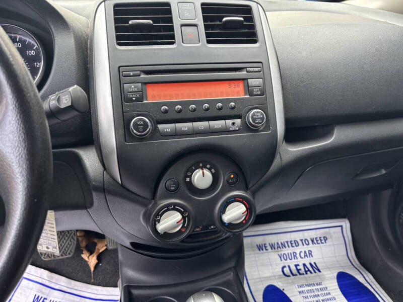 2014 Nissan Versa Note SV