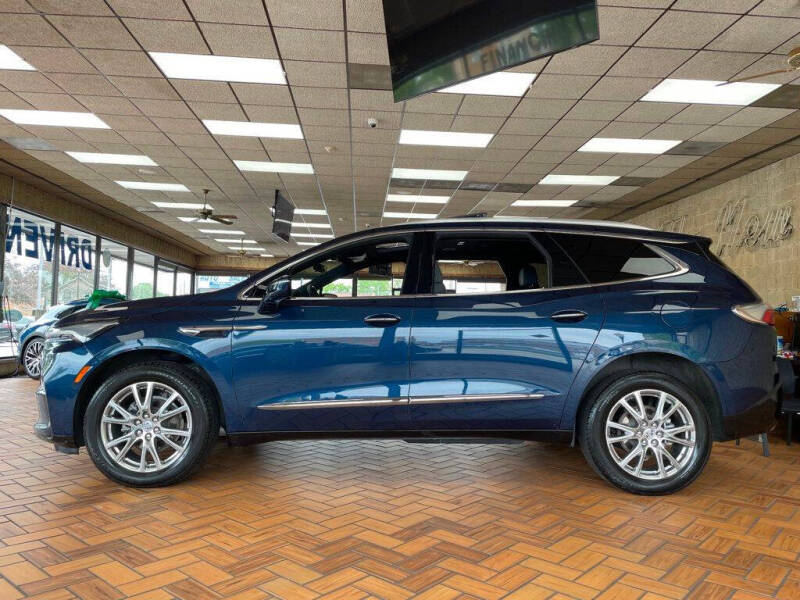 2023 Buick Enclave Premium