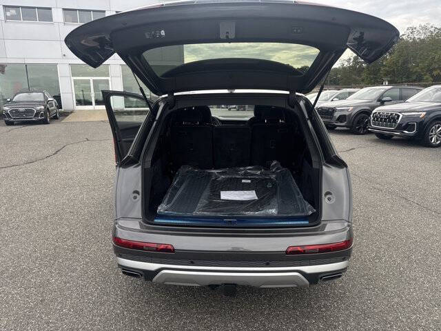 2025 Audi Q7 quattro Premium Plus 55 TFSI