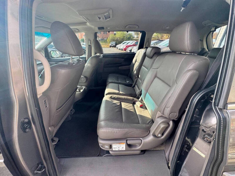 2012 Honda Odyssey EX-L w/DVD