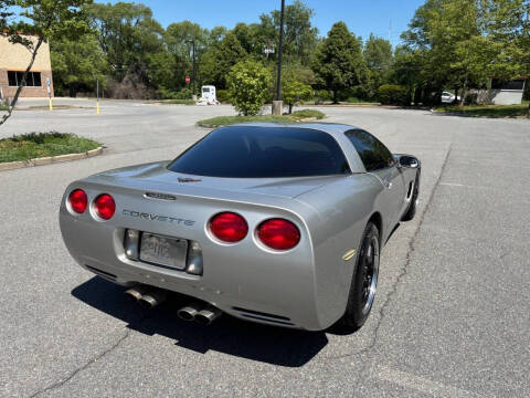 2004 Chevrolet Corvette