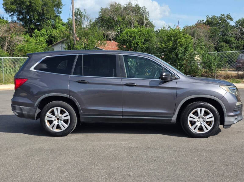 2016 Honda Pilot LX