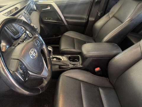2016 Toyota RAV4 SE
