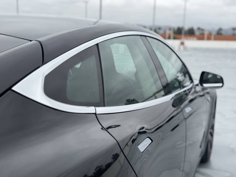 2013 Tesla Model S