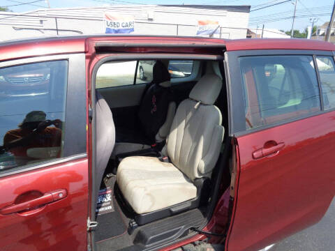 2012 Mazda MAZDA5 Touring