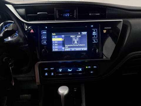 2017 Toyota Corolla SE