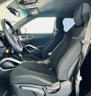 2016 Hyundai Veloster