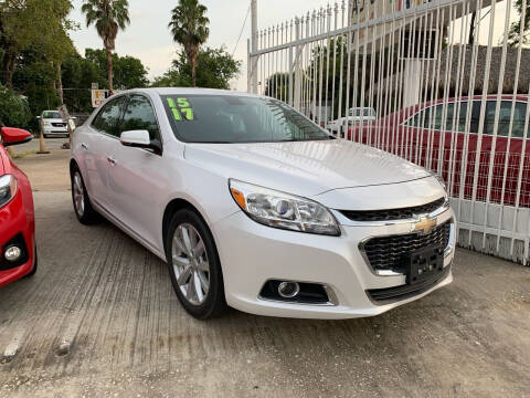 2015 Chevrolet Malibu for sale at De La Paz Auto Sales Inc. in Houston TX