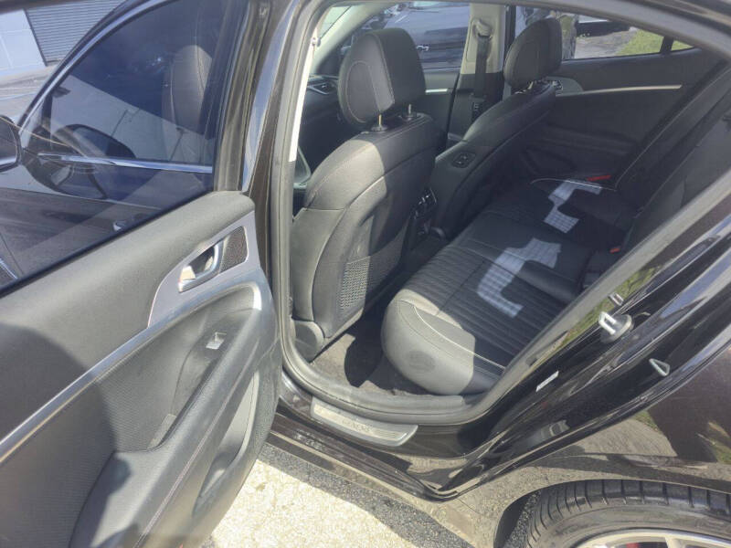 2019 Genesis G70 3.3T Advanced