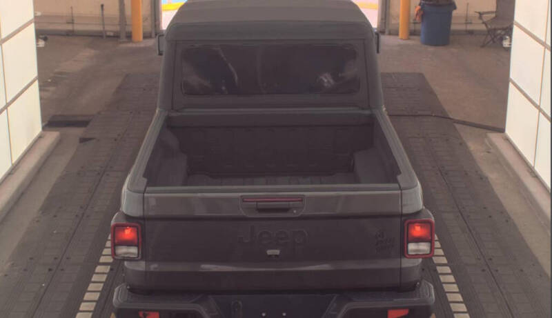 2021 Jeep Gladiator Willys