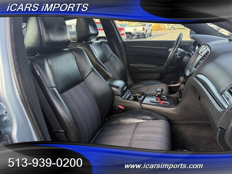 2013 Chrysler 300 Glacier Edition