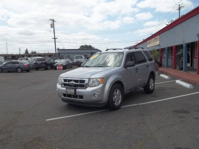 2011 Ford Escape null photo 21