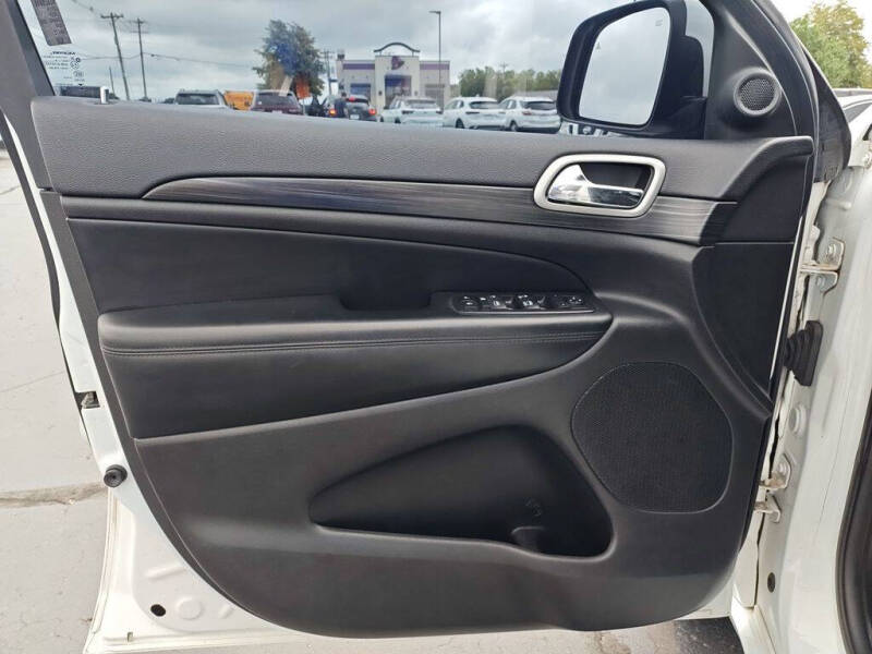 2019 Jeep Grand Cherokee Altitude