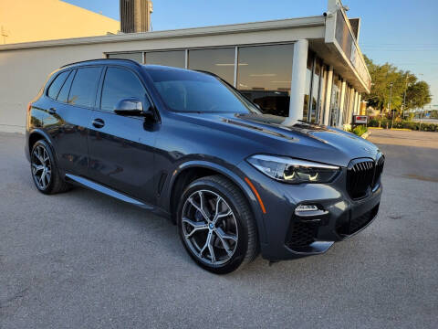 2020 BMW X5 for sale at DELRAY AUTO MALL in Delray Beach FL