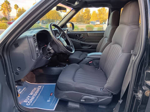 2003 Chevrolet Blazer LS